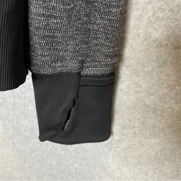 Lululemon Runderful 1/2 Zip Check Pique Black Heather Top - Picture 5 of 8